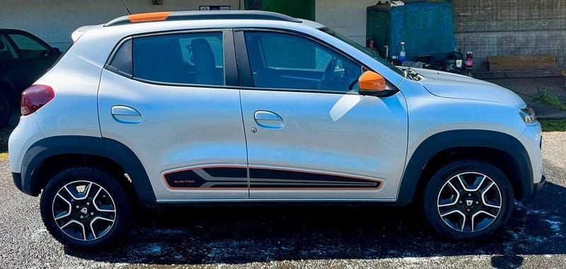 Second-hand Dacia Spring 32 kW (44 CP) 2022 Gri Hatchback