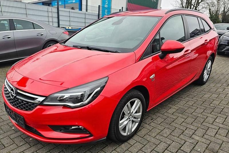 Gebraucht Opel Astra 110 PS (80 kW) 2019 Rot Kombi