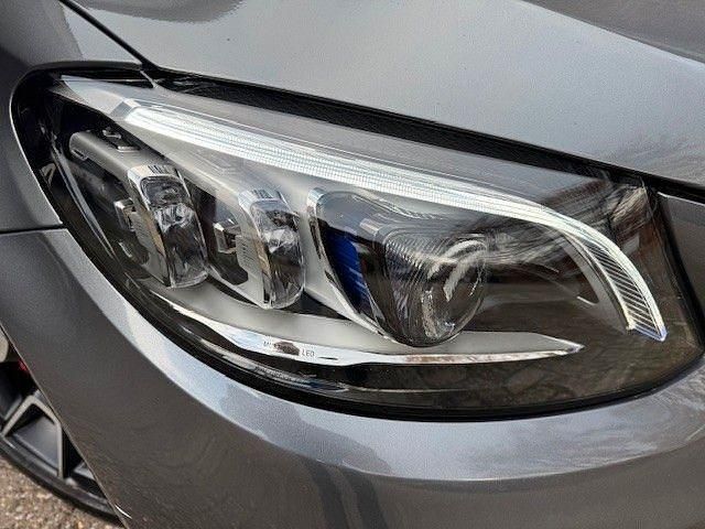 Gebraucht Mercedes C200 AMG 184 PS (135 kW) 2018 Grau Limousine
