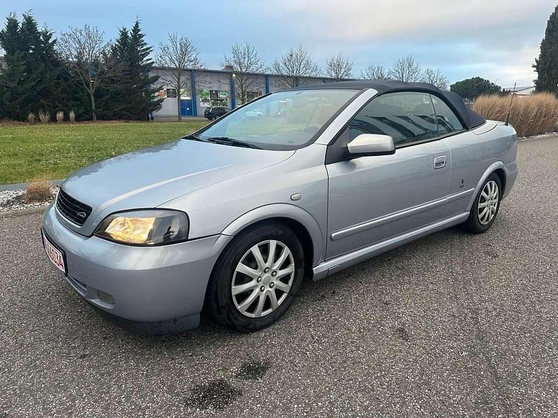 Gebraucht Opel Astra Cabriolet 125 PS (91 kW) 2002 Mirage mi2 Cabrio