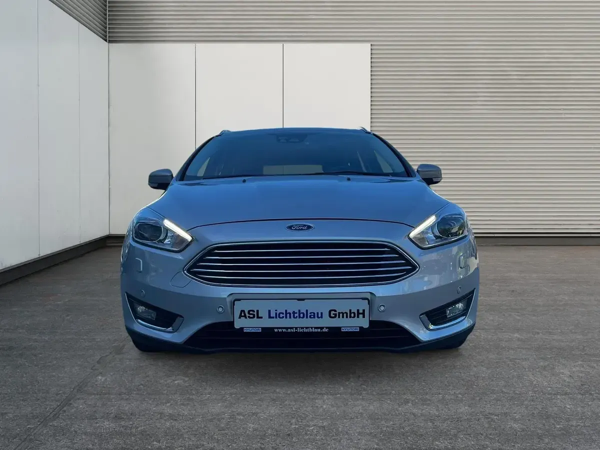 Gebraucht Ford Focus Titanium 150 PS (110 kW) 2018 Silber Kombi
