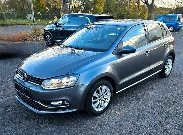 Gebraucht VW Polo Comfortline 75 PS (55 kW) 2014 Grau Limousine