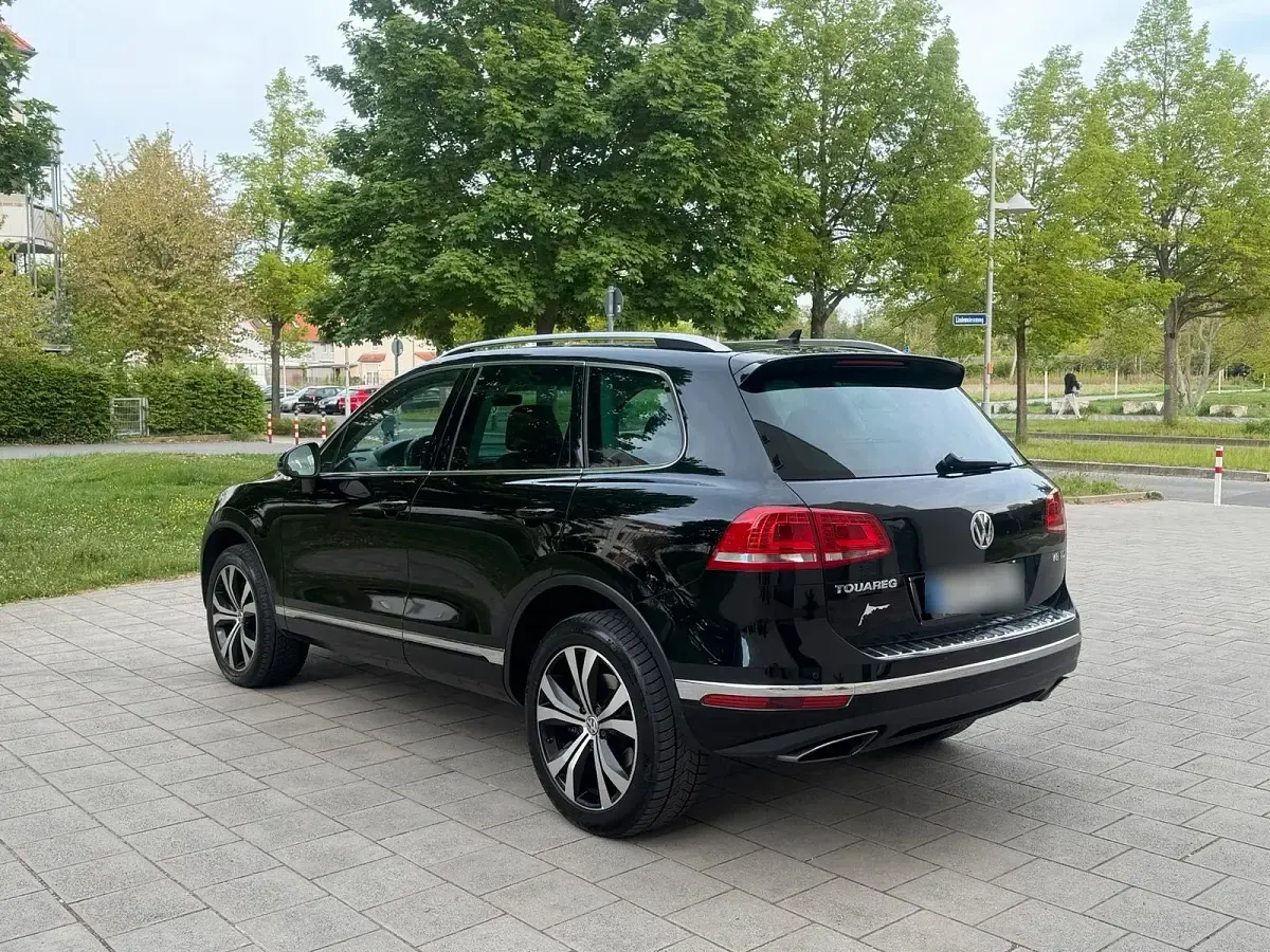 Gebraucht VW Touareg 262 PS (192 kW) 2018 Schwarz SUV
