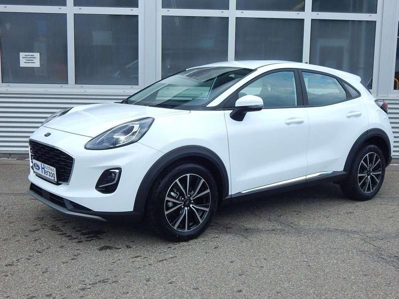 Frozen white Neu 2024 Ford Puma Titanium SUV | 23.990 € (Superpreis) - Bild 1/4