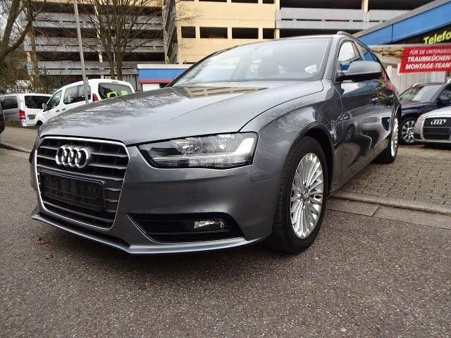 Gebraucht Audi A4 136 PS (100 kW) 2014 Grau Kombi
