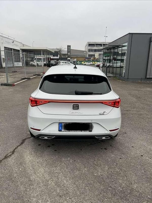 Gebraucht Seat Leon FR 150 PS (110 kW) 2020 Weiß Kleinwagen