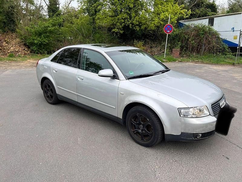 Occasion Audi A4 131 ch (96 kW) 2001 Argent Berline