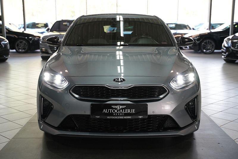 Gebraucht Kia Ceed GT GT-Line 136 PS (100 kW) 2019 Grau Coupé