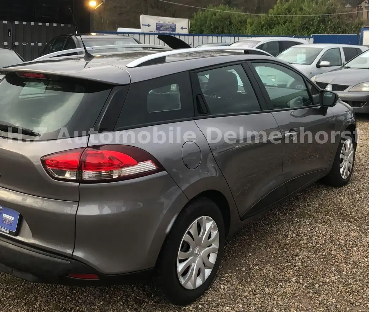 Gebraucht Renault Clio GrandTour 73 PS (53 kW) 2013 Grau Kombi