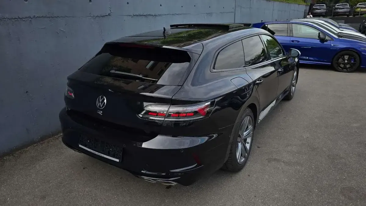 Gebraucht VW Arteon R 320 PS (235 kW) 2022 Deep black perleffekt Kombi
