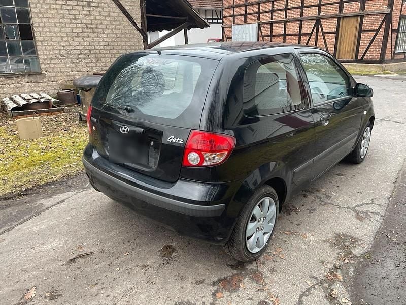 Gebraucht Hyundai Getz 63 PS (46 kW) 2005 Schwarz Kleinwagen