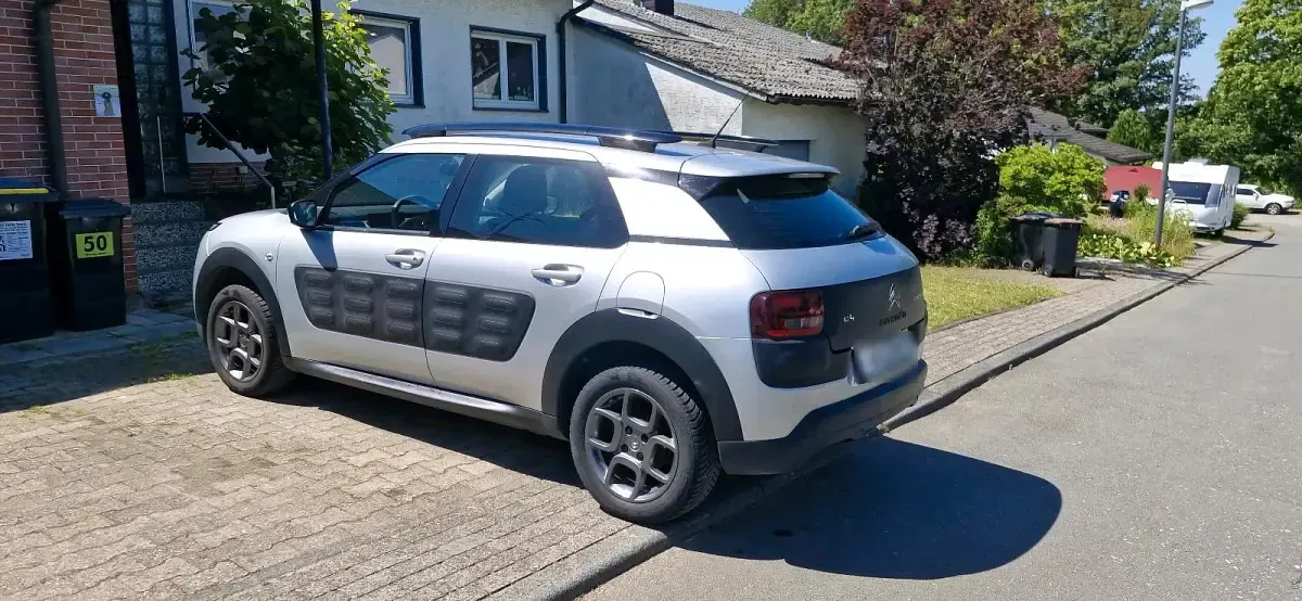 Gebraucht Citroën C4 Cactus Shine Edition 82 PS (60 kW) 2017 Silber Kleinwagen