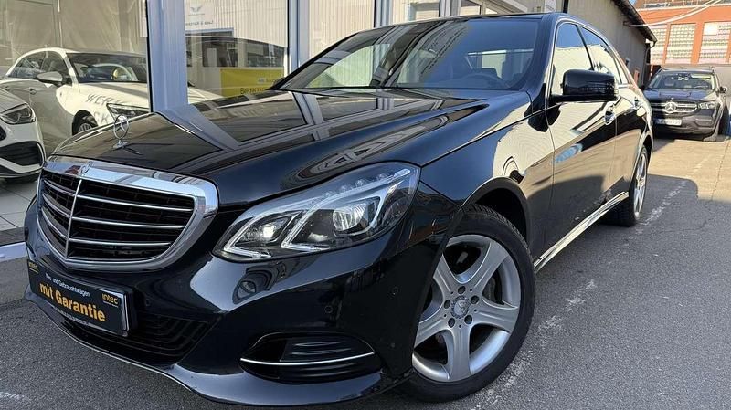 Second-hand Mercedes E400 Elegance 333 CP (244 kW) 2014 Negru Berlinǎ