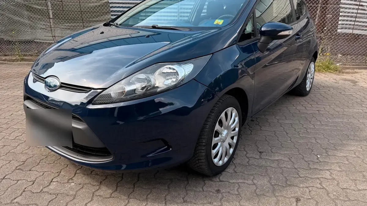Gebraucht Ford Fiesta 82 PS (60 kW) 2009 Blau Kleinwagen