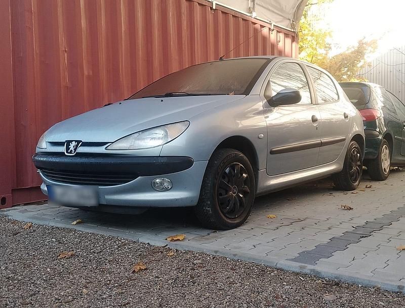 Gebraucht Peugeot 206 75 PS (55 kW) 2001 Kleinwagen