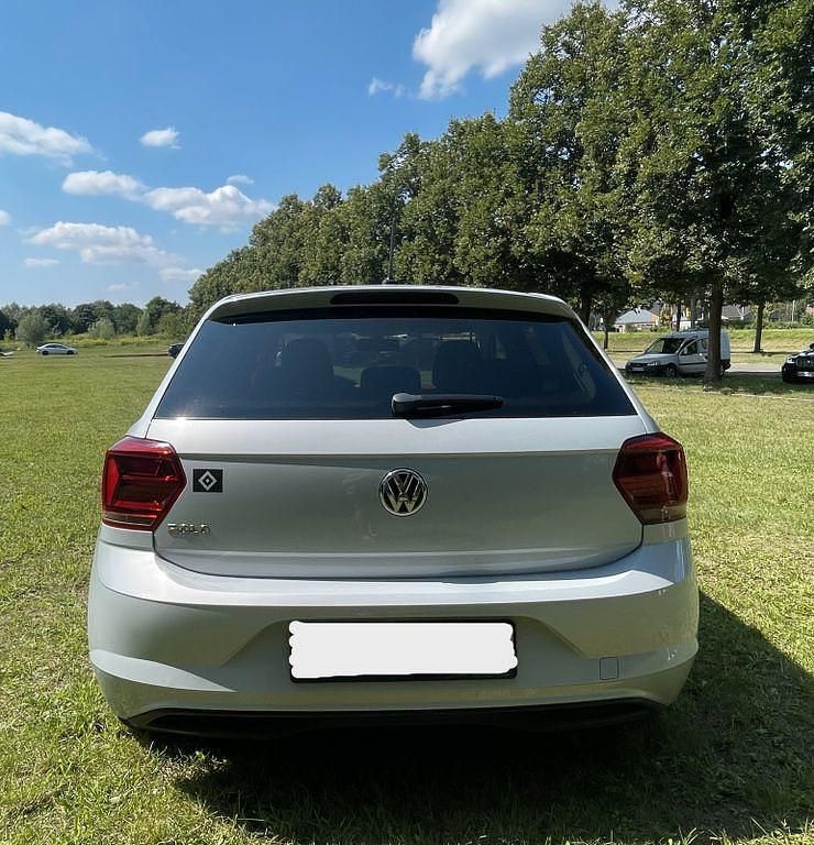 Gebraucht VW Polo Beats 75 PS (55 kW) 2018 Weiß Kleinwagen