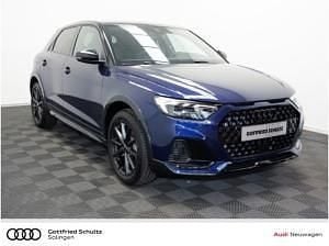 Neu Audi A1 150 PS (110 kW) 2026 Blau (navarrablau metallic) SUV