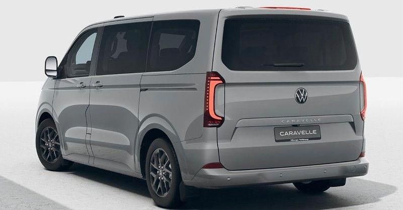 Neu VW T7 Style 150 PS (110 kW) 2026 Grau Van