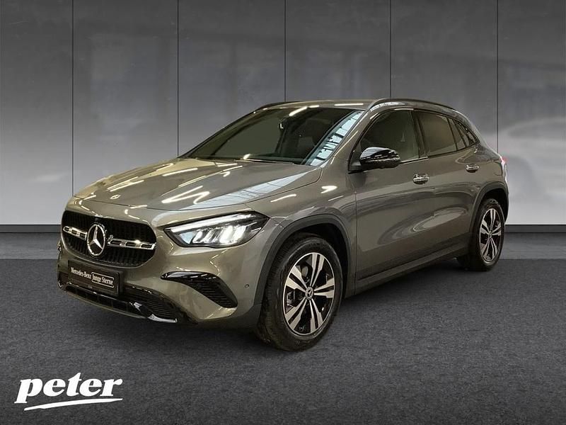 Gebraucht Mercedes GLA200 Advanced Plus 163 PS (119 kW) 2026 Metalliclack mountaingrau SUV