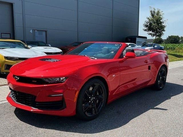 Red hot Gebraucht 2024 Chevrolet Camaro SS Cabrio | 59.900 € - Bild 1/4