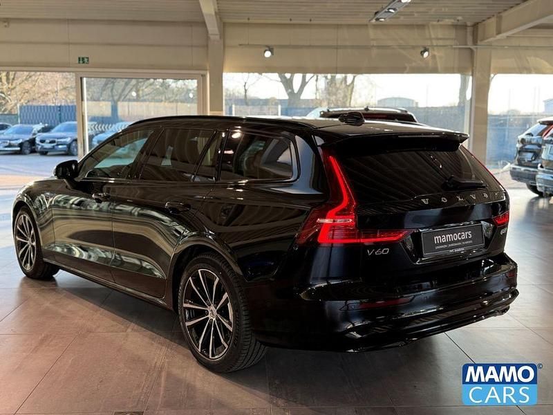 Gebraucht Volvo V60 Plus 455 PS (334 kW) 2025 Schwarz Kombi