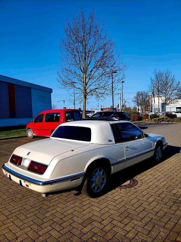 Gebraucht Buick Riviera 167 PS (122 kW) 1989 Weiß Coupé