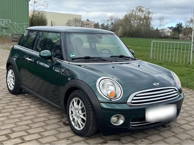 Gebraucht Mini Cooper 120 PS (88 kW) 2010 Grün Kleinwagen