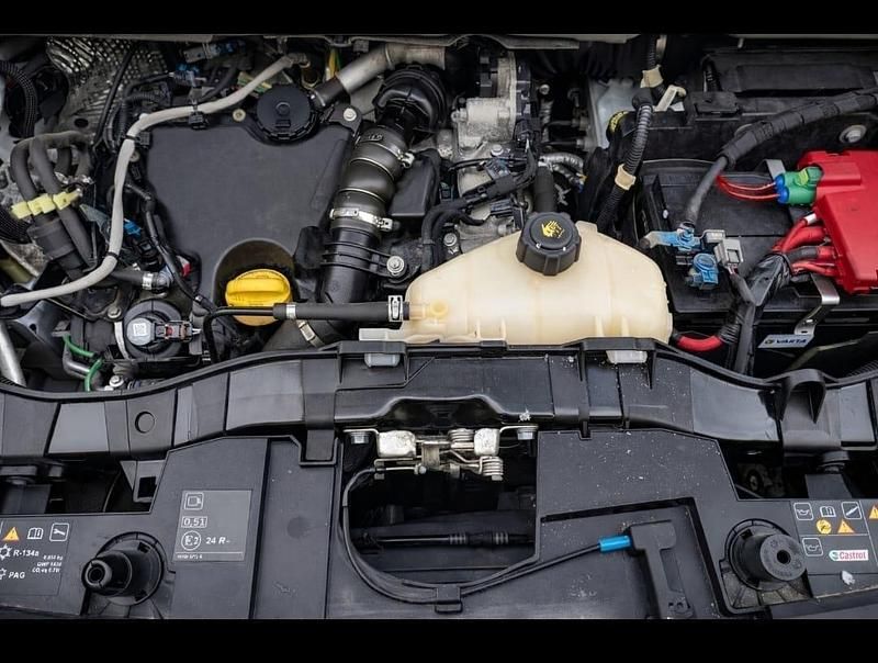 Gebraucht Renault Kangoo 130 PS (95 kW) 2021 Weiß Van / Kleinbus