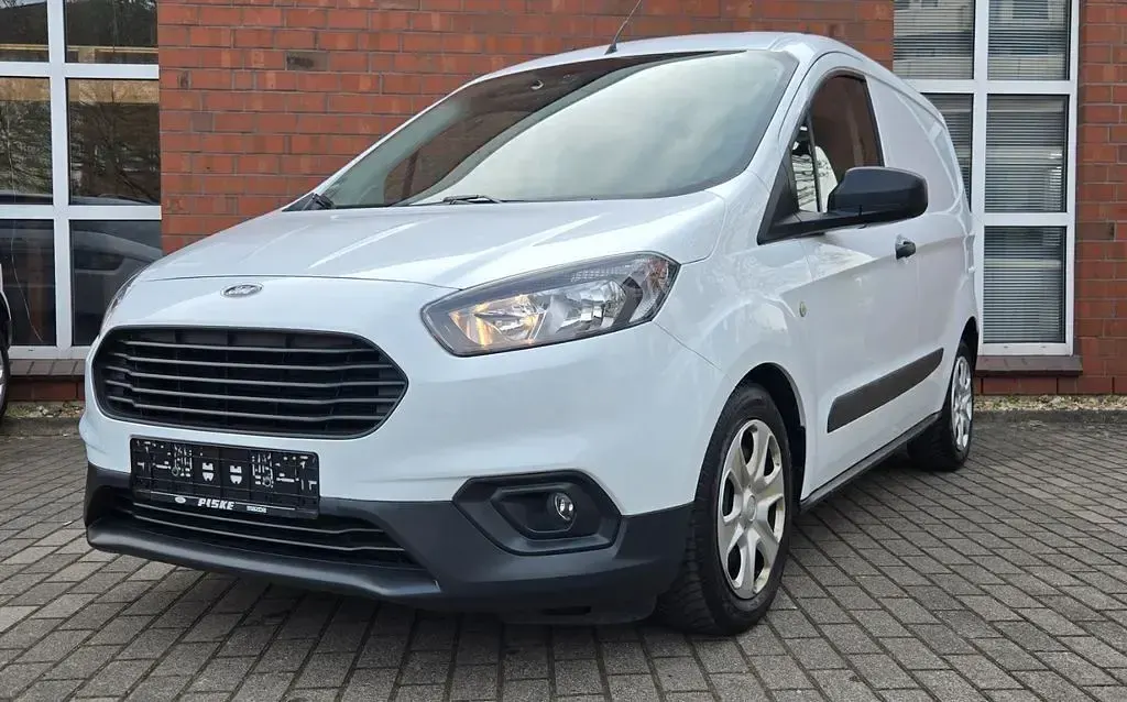 Gebraucht Ford Transit Trend 75 PS (55 kW) 2021 Weiß Van / Kleinbus