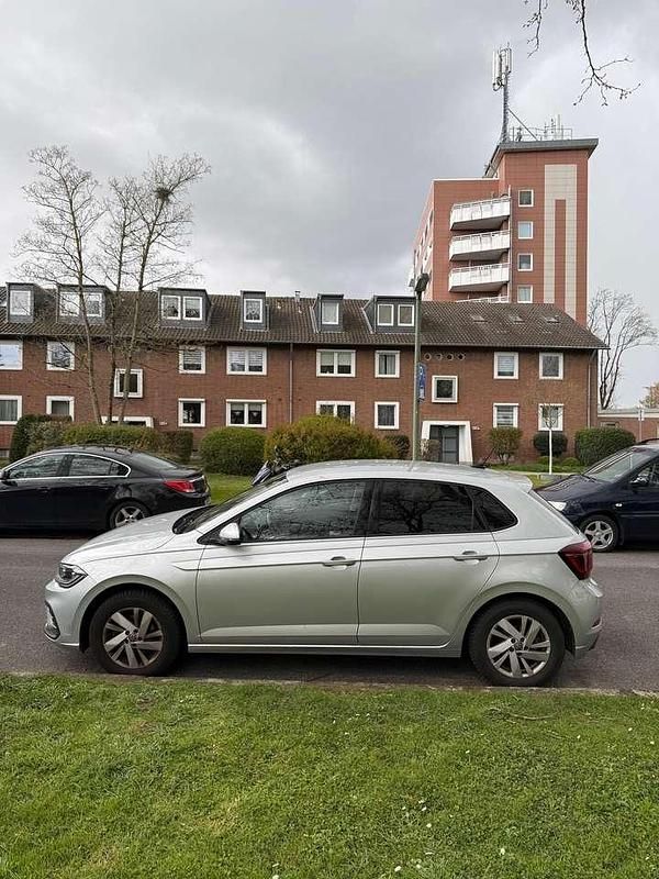 Gebraucht VW Polo Style 110 PS (80 kW) 2022 Grau Kleinwagen