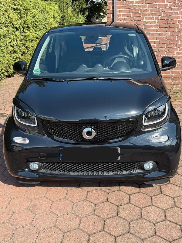 Schwarz Gebraucht 2017 Smart ForTwo Coupé Brabus Coupé | 15.999 € (Guter Preis) - Bild 1/4