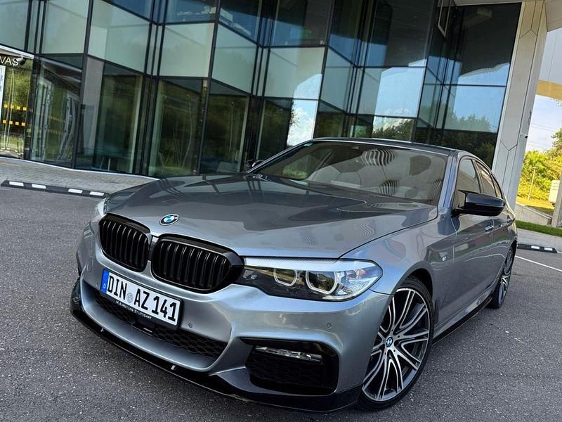 Gebraucht BMW 530 M Performance 265 PS (194 kW) 2017 Grau Limousine