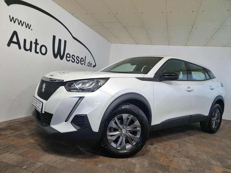 Gebraucht Peugeot 2008 Active 131 PS (96 kW) 2023 Weiß SUV