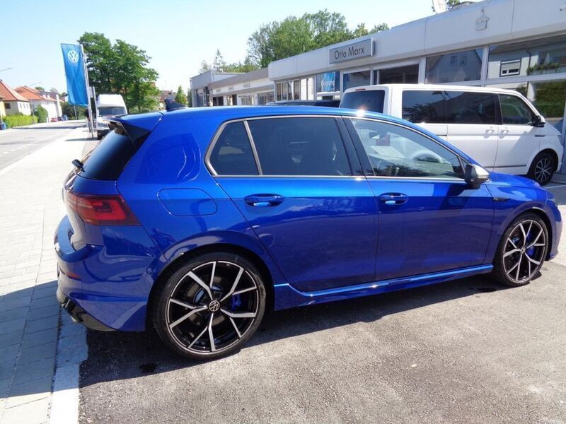 Gebraucht VW Golf VIII R 320 PS (235 kW) 2023 Lapiz blue (blau) Limousine