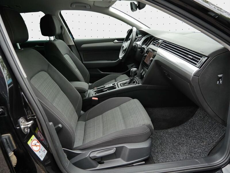 Gebraucht VW Passat R-line 190 PS (139 kW) 2020 Schwarz Kombi
