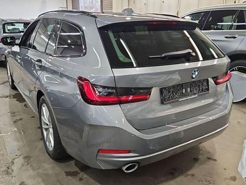 Gebraucht BMW 320 Shadowline 225 PS (165 kW) 2023 Grau Limousine
