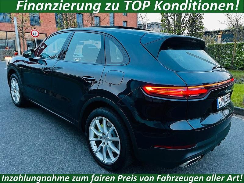 Second-hand Porsche Cayenne 340 CP (250 kW) 2021 Albastru SUV