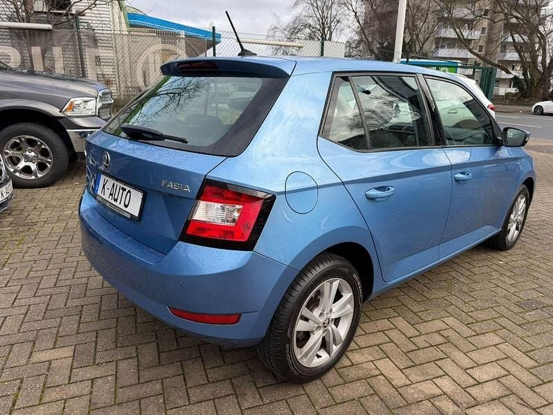 Gebraucht Skoda Fabia Style 110 PS (80 kW) 2018 Blau Kleinwagen