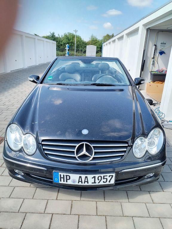 Schwarz Gebraucht 2003 Mercedes CLK200 Avantgarde Cabrio | 5.900 € (Fairer Preis) - Bild 1/4