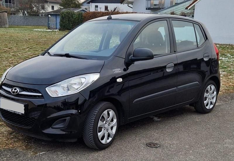 Schwarz Gebraucht 2012 Hyundai i10 Kleinwagen | 2.500 € (Guter Preis) - Bild 1/4
