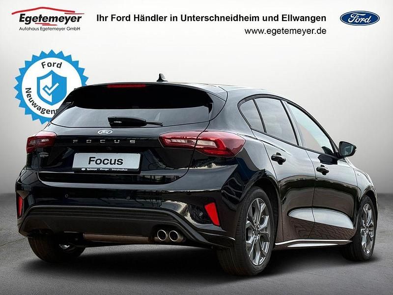Gebraucht Ford Focus ST-Line 116 PS (85 kW) 2025 Schwarz Limousine