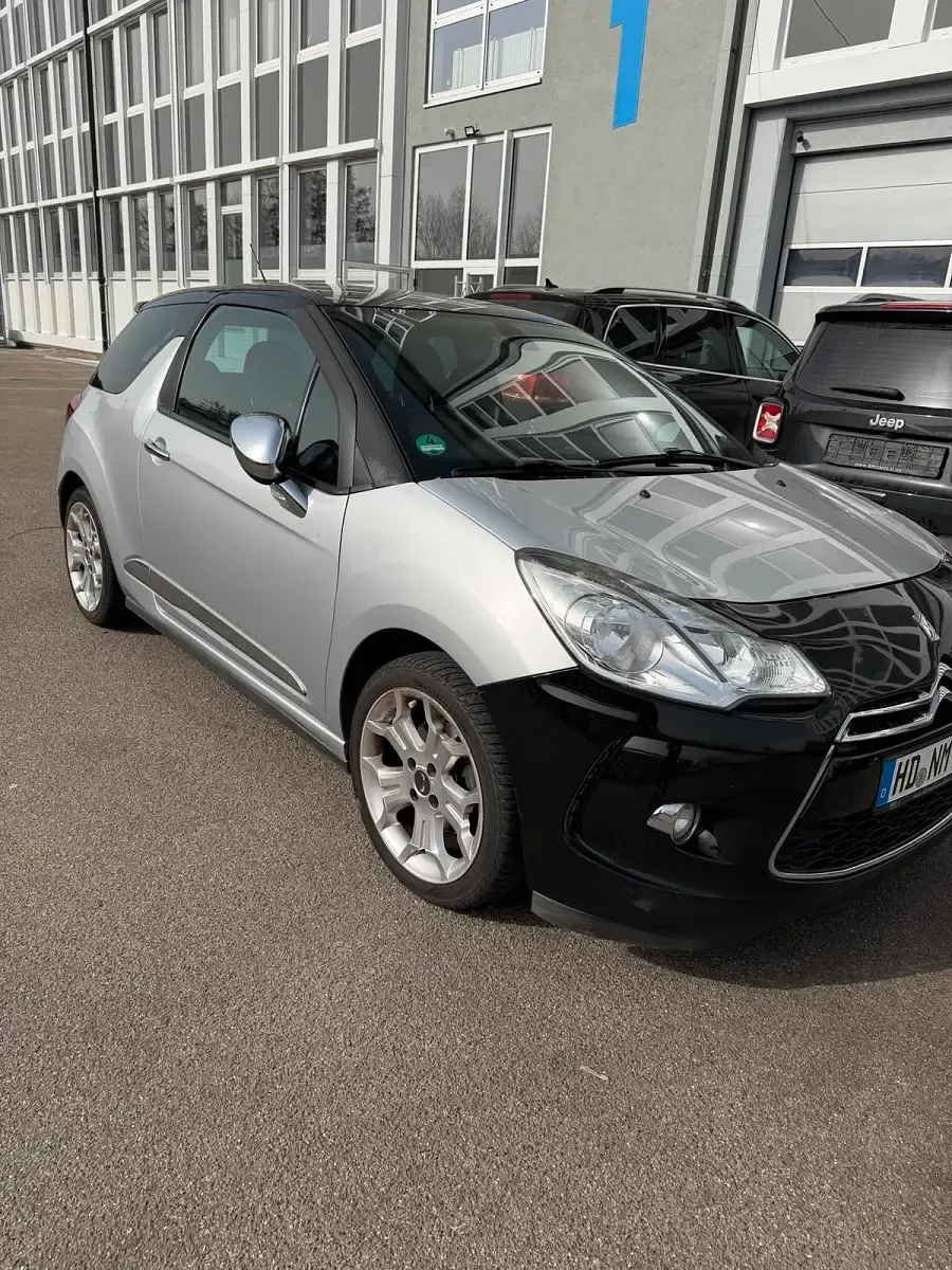 Gebraucht Citroën DS3 156 PS (114 kW) 2013 Silber Kleinwagen