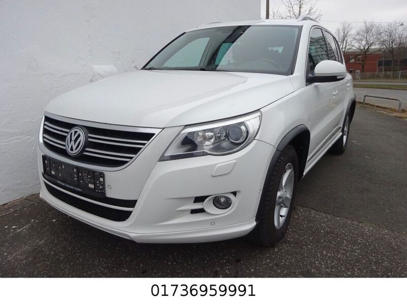 Weiß Gebraucht 2011 VW Tiguan Sport SUV | 7.100 € (Guter Preis) - Bild 1/4