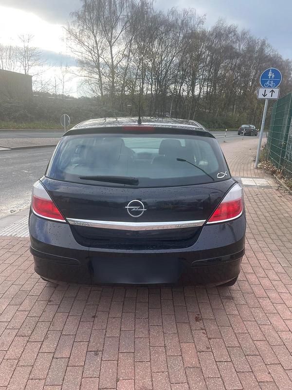 Gebraucht Opel Astra 2005 Schwarz Kleinwagen