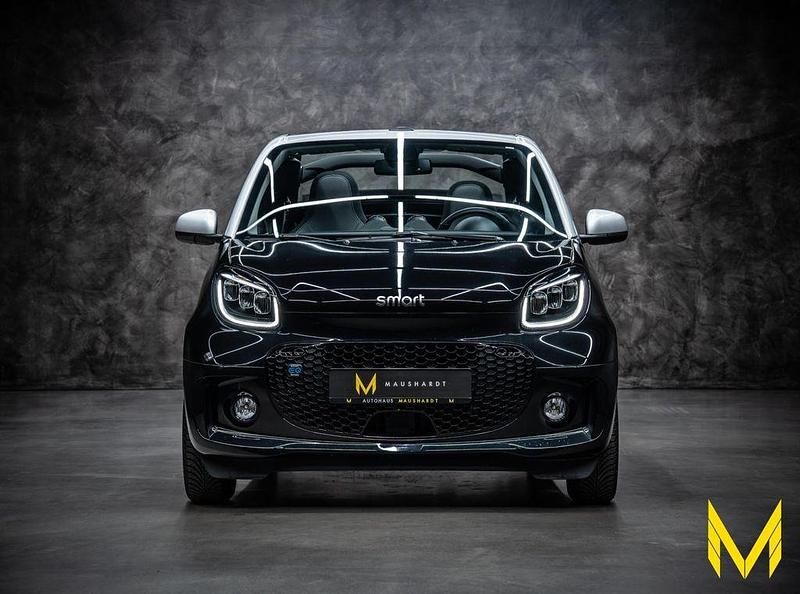 Gebraucht Smart ForTwo Electric Drive Passion Exclusive 60 kW (82 PS) 2024 Schwarz Cabrio