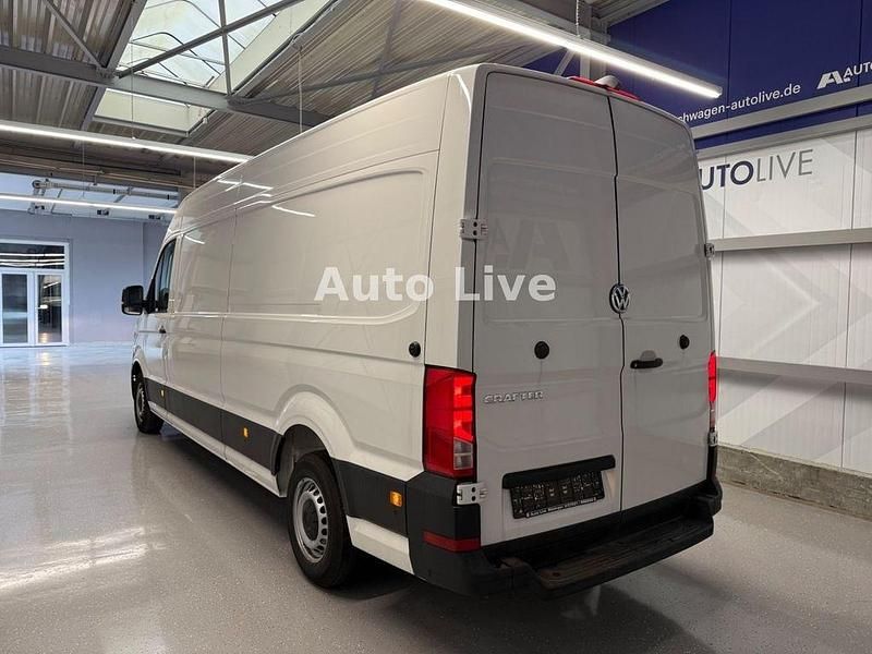 Gebraucht VW Crafter 140 PS (102 kW) 2023 Weiß Van