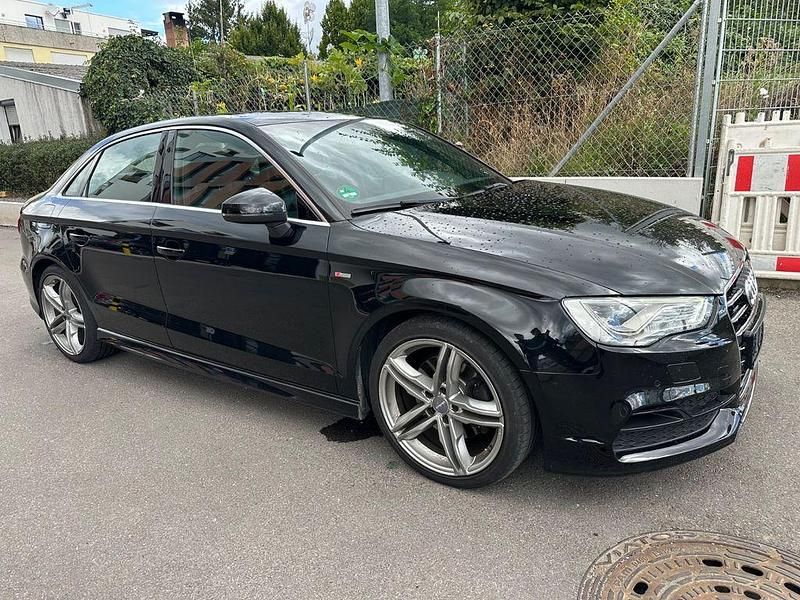 Schwarz Gebraucht 2015 Audi A3 S-Line Limousine | 14.899 € (Etwas zu teuer) - Bild 1/4