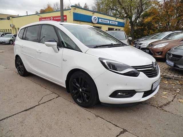 Weiß Gebraucht 2016 Opel Zafira Innovation Van / Kleinbus | 13.990 € (Fairer Preis) - Bild 1/4