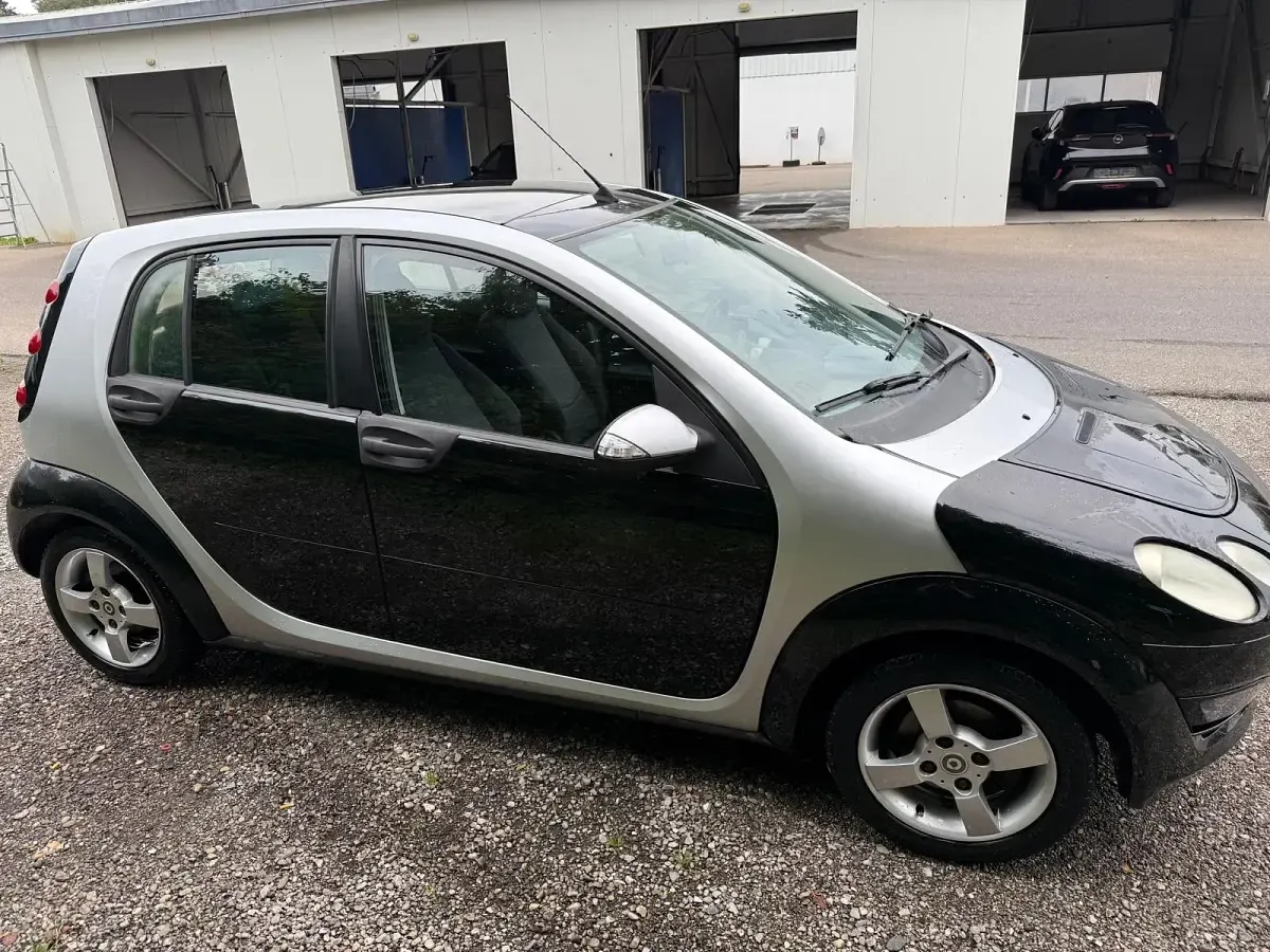 Gebraucht Smart ForFour 95 PS (69 kW) 2006 Schwarz Kleinwagen