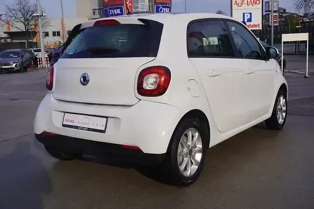 Usata Smart ForFour Basis 90 CV (66 kW) 2019 Bianco Utilitaria